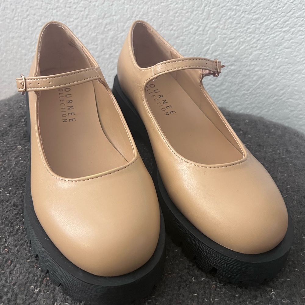 Journee Collection Women's Kamie Beige Mary Jane Flats